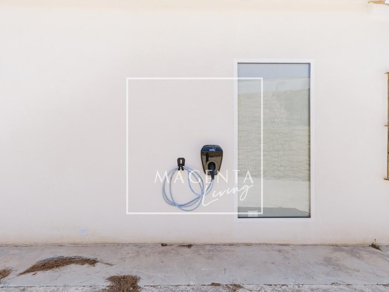 Villa for Sale in Finestrat, Alicante 5