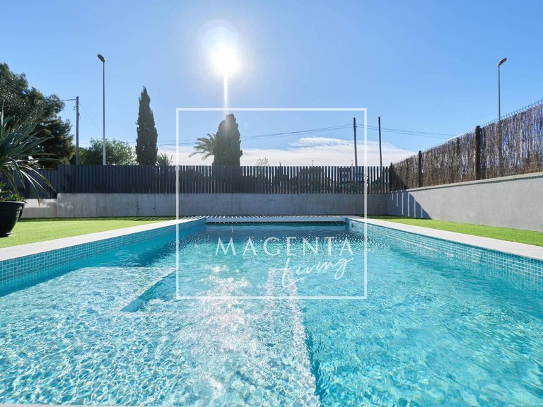 Town House for Sale in El Campello, Alicante 10