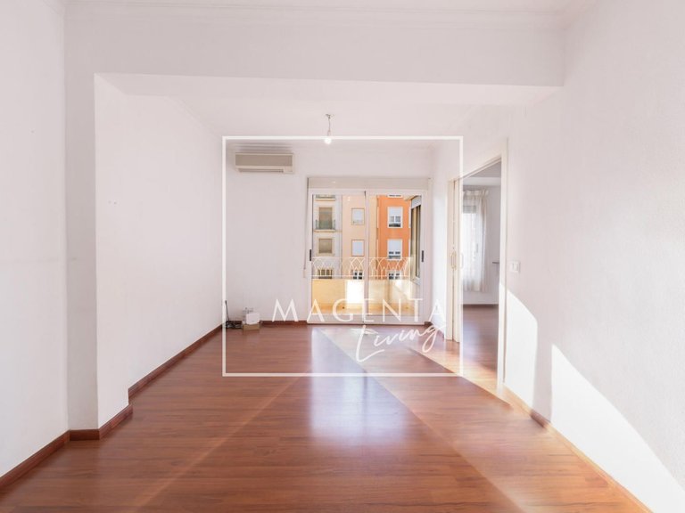 Apartment for Sale in Alicante/alacant, Alicante 2