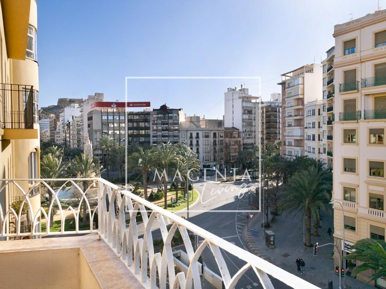 Apartment for Sale in Alicante/alacant, Alicante 4