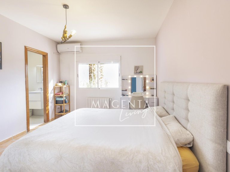 Town House for Sale in Mutxamel, Alicante 18