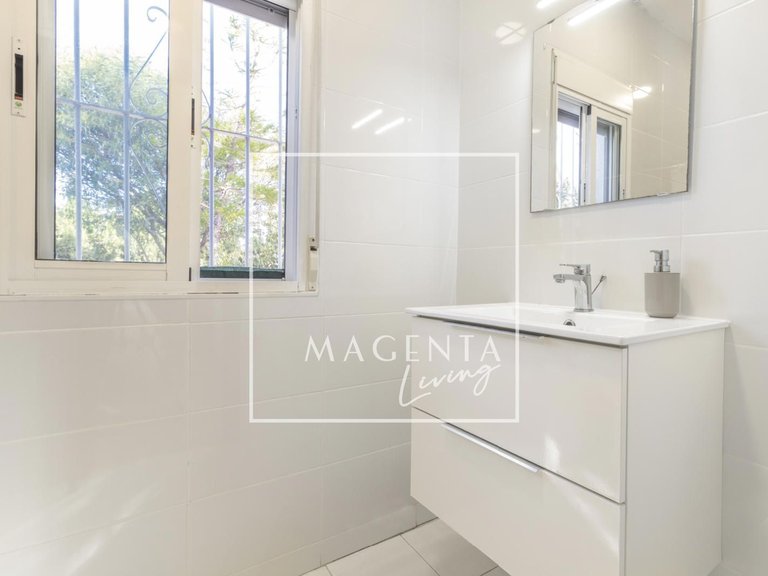 Town House for Sale in Mutxamel, Alicante 19