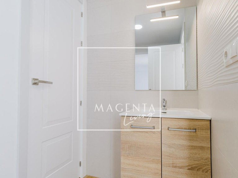 Apartment for Rent in Alicante/alacant, Alicante 17
