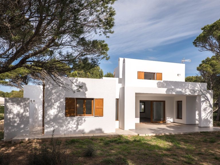 Villa for Sale in Ciutadella De Menorca 2