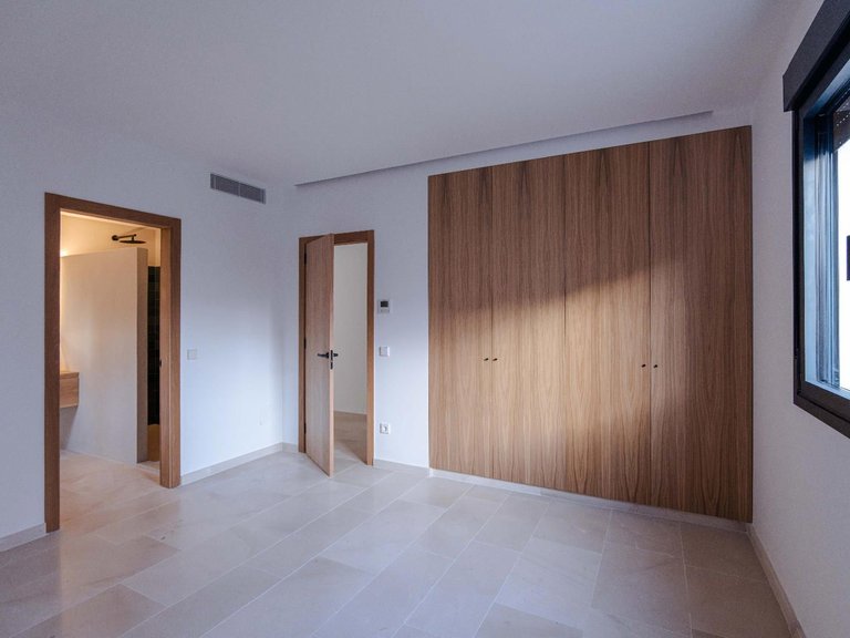 Town House for Sale in Ciutadella De Menorca 8