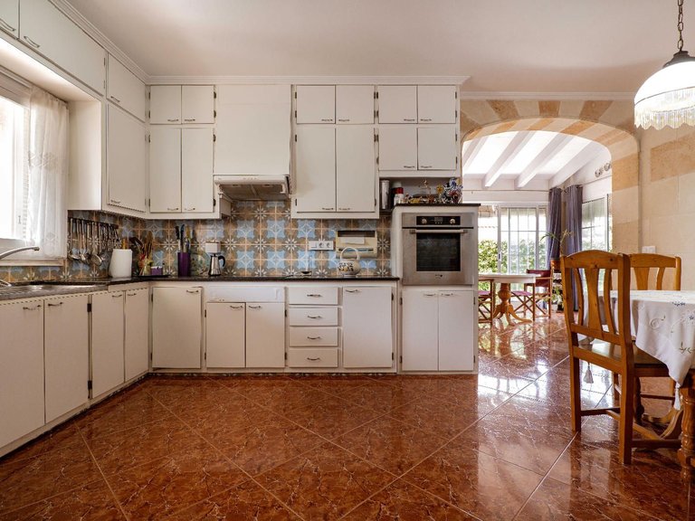 Town House for Sale in Ciutadella De Menorca 8