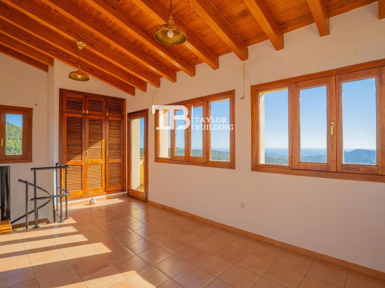 Villa for Sale in Major de Galilea, Puigpunyent 13