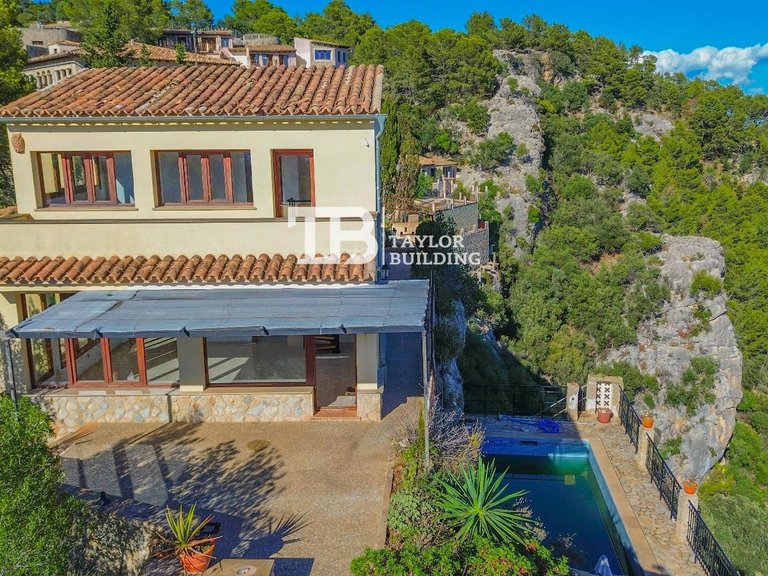 Villa for Sale in Major de Galilea, Puigpunyent 40