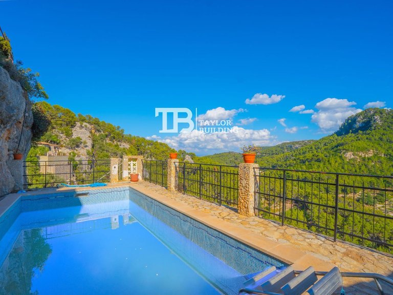 Villa for Sale in Major de Galilea, Puigpunyent 7