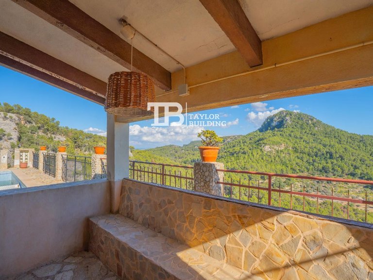 Villa for Sale in Major de Galilea, Puigpunyent 23