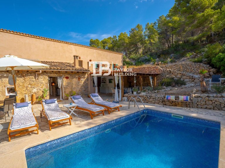 Villa for Sale in Barri Son Tio, Andratx 1