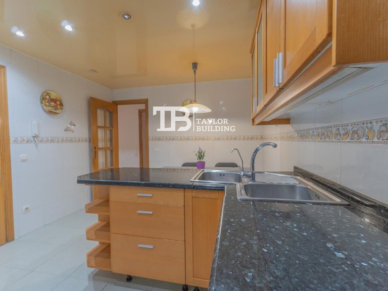 Apartment for Sale in Ramon Muntaner, Palma De Mallorca 7