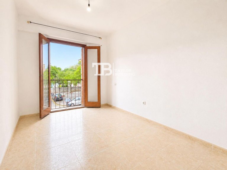 Apartment for Sale in Caracas, Palma De Mallorca 3