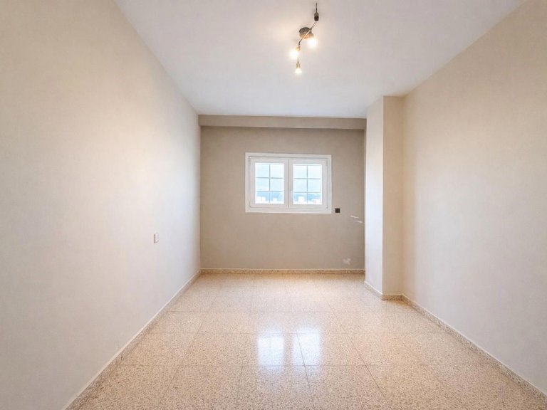Apartment for Sale in Tomas de Villanueva Cortes, Palma De Mallorca 9