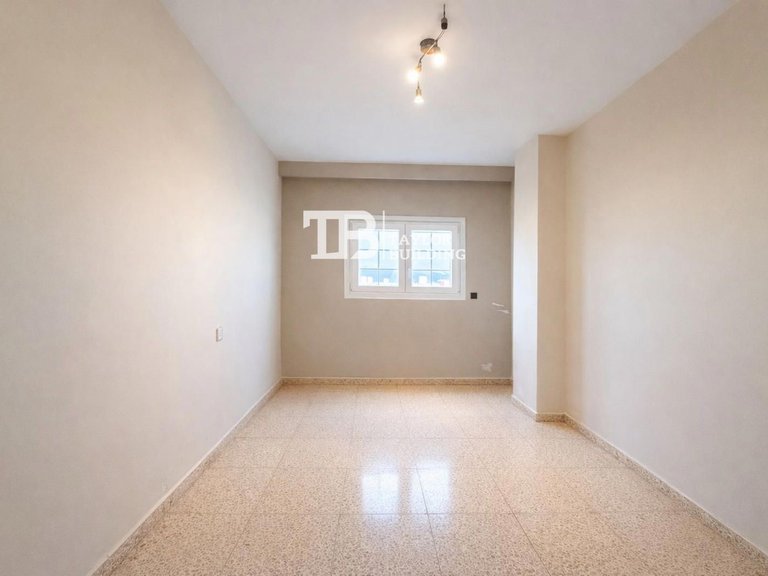 Apartment for Sale in Tomas de Villanueva Cortes, Palma De Mallorca 9