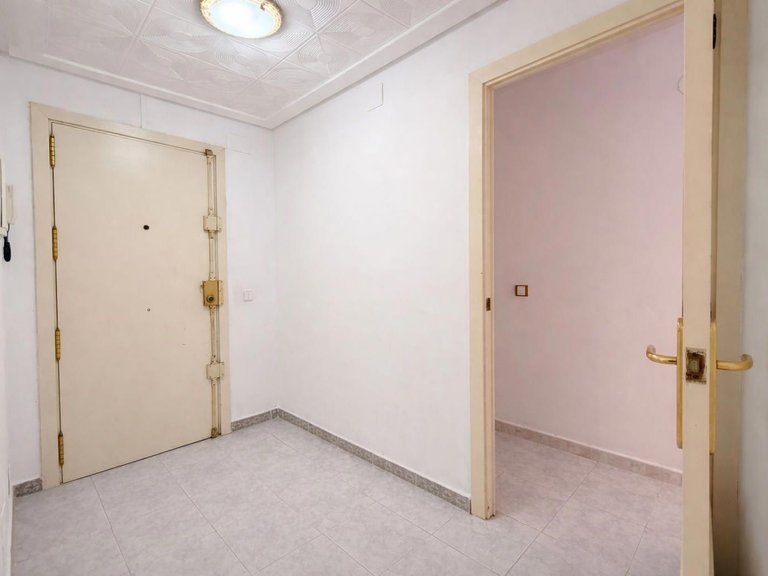 Apartment for Sale in Tomas de Villanueva Cortes, Palma De Mallorca 28
