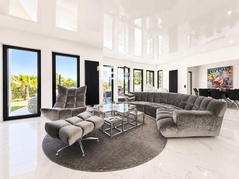 Villa for Sale in del Batle Bujosa, Calvià 13