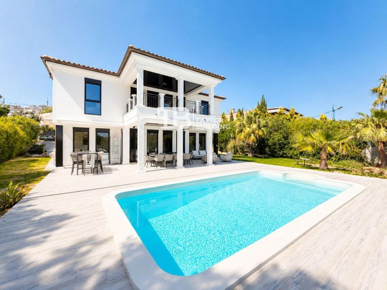 Villa for Sale in del Batle Bujosa, Calvià 1