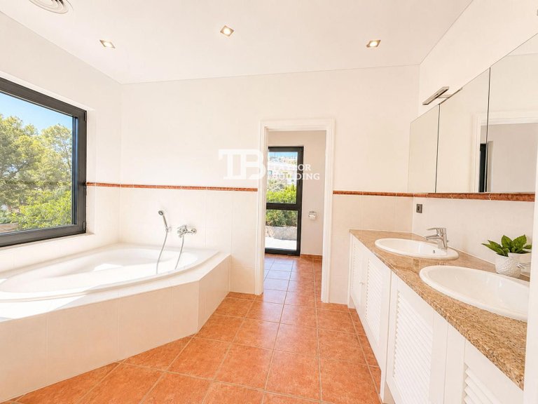 Villa for Sale in del Batle Bujosa, Calvià 35