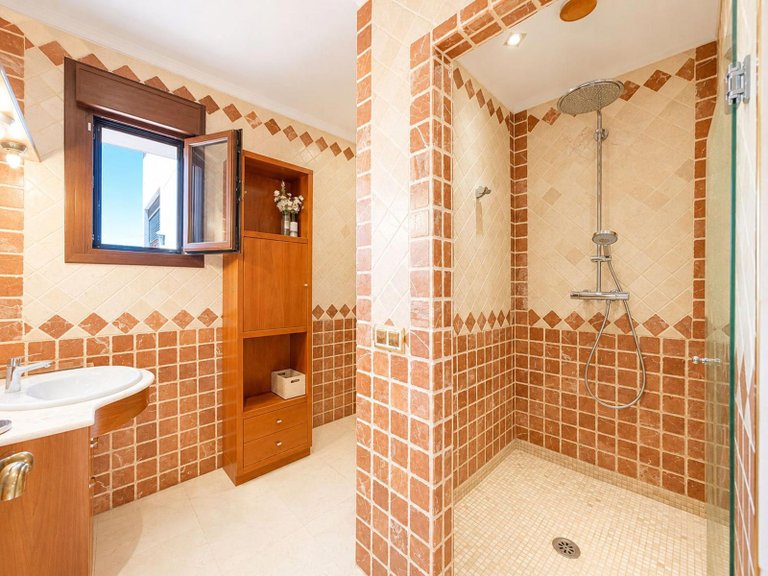 Villa for Sale in del sol, Calvià 29