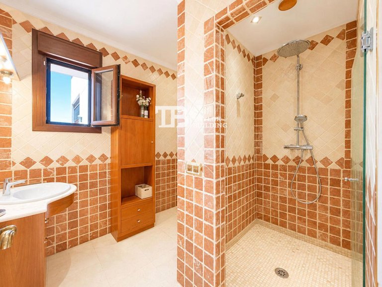 Villa for Sale in del sol, Calvià 29