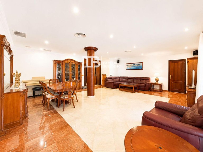 Villa for Sale in del sol, Calvià 13