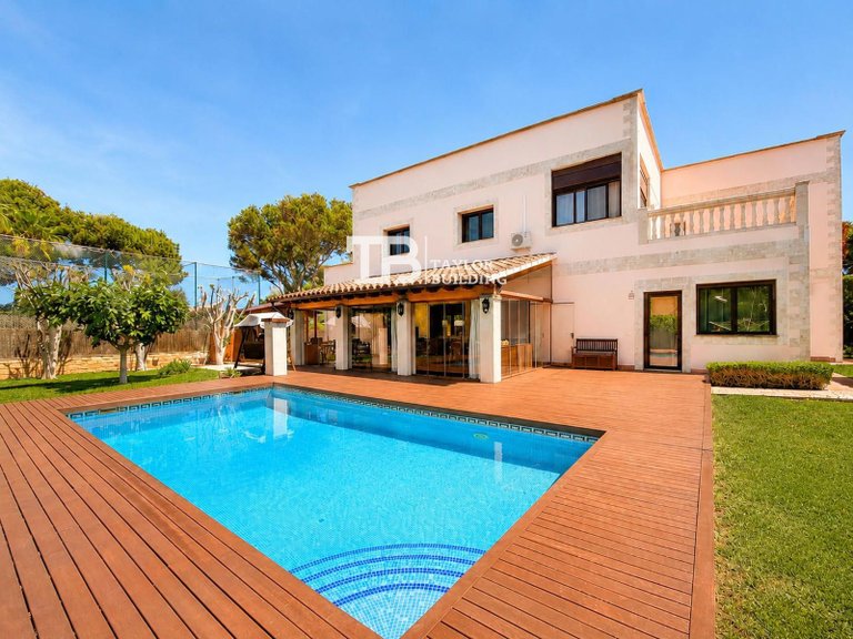 Villa for Sale in del sol, Calvià 1
