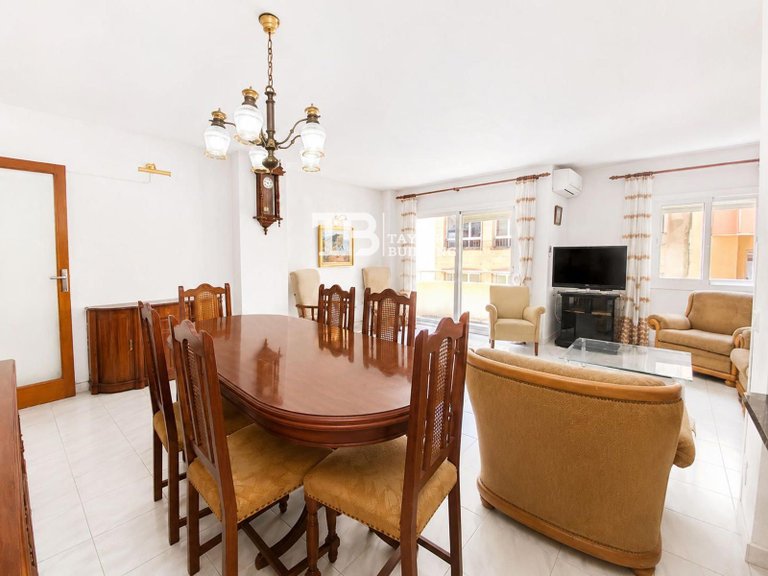 Apartment for Sale in Cervantes, Palma De Mallorca 11