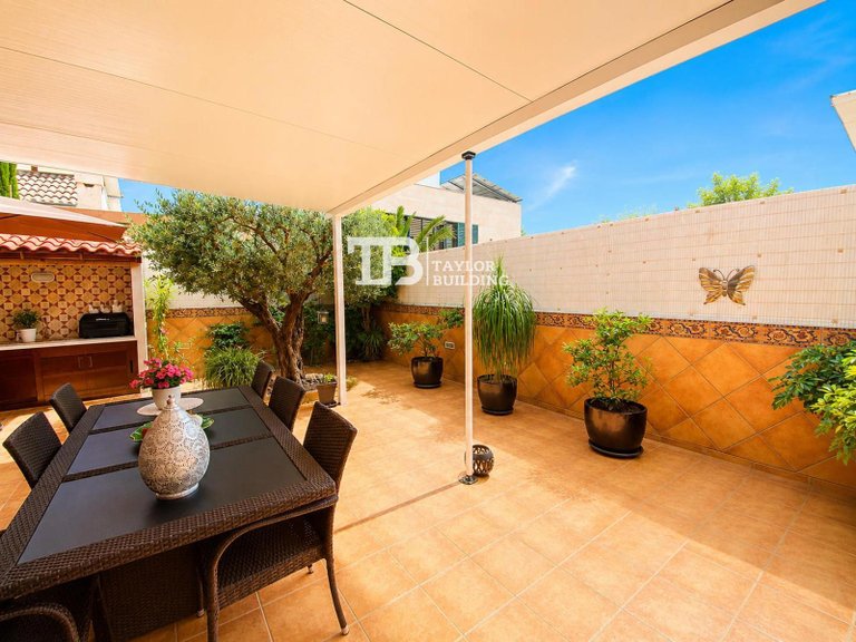 Villa for Sale in Josep Pla, Palma De Mallorca 1