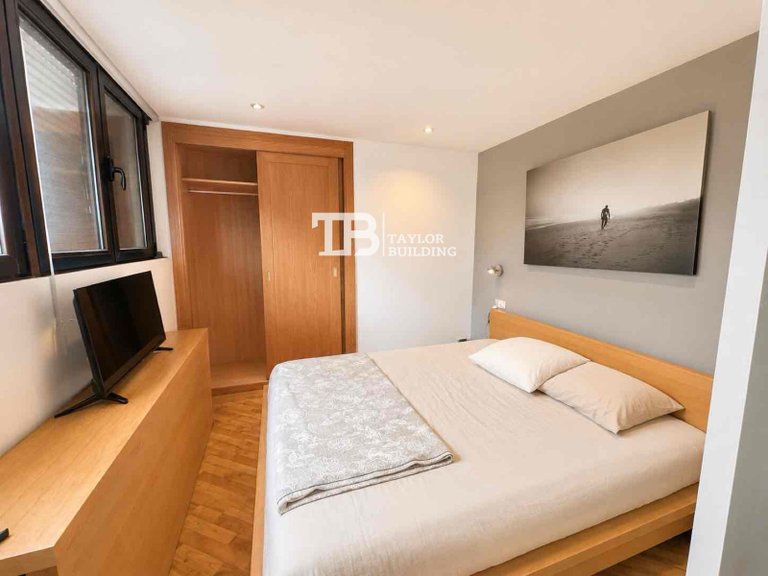 Penthouse for Sale in Maria Aurelia Campany, Palma De Mallorca 12