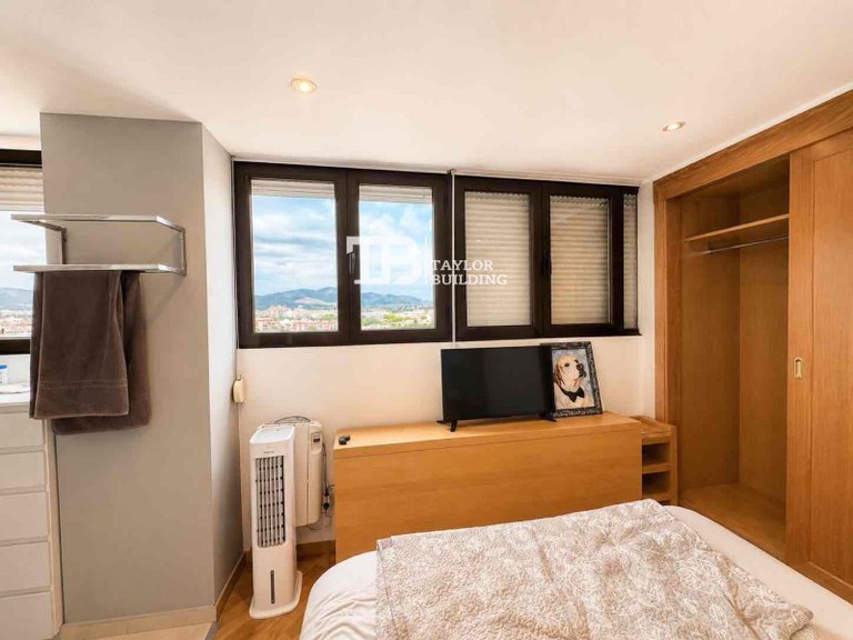 Penthouse for Sale in Maria Aurelia Campany, Palma De Mallorca 13