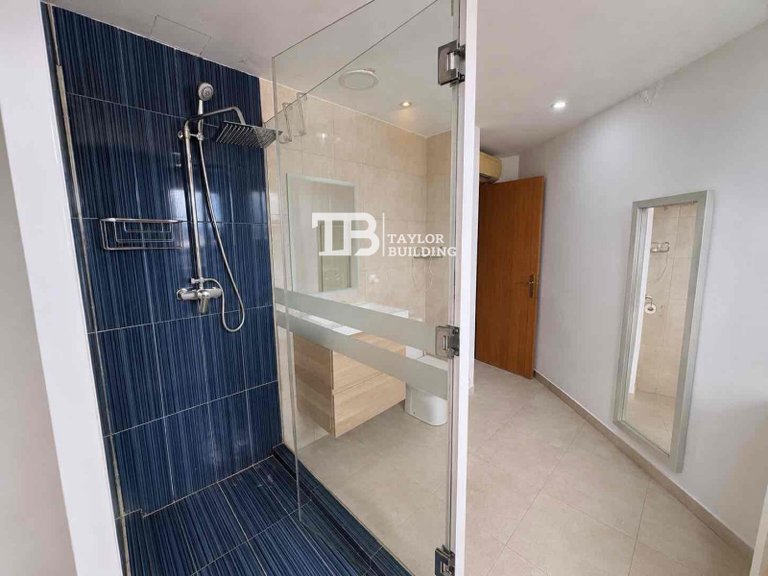 Penthouse for Sale in Maria Aurelia Campany, Palma De Mallorca 14