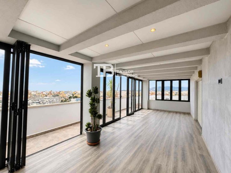 Penthouse for Sale in Maria Aurelia Campany, Palma De Mallorca 7