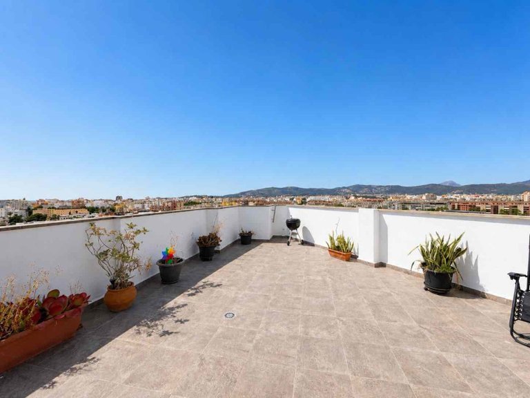 Penthouse for Sale in Maria Aurelia Campany 18, Palma De Mallorca 2