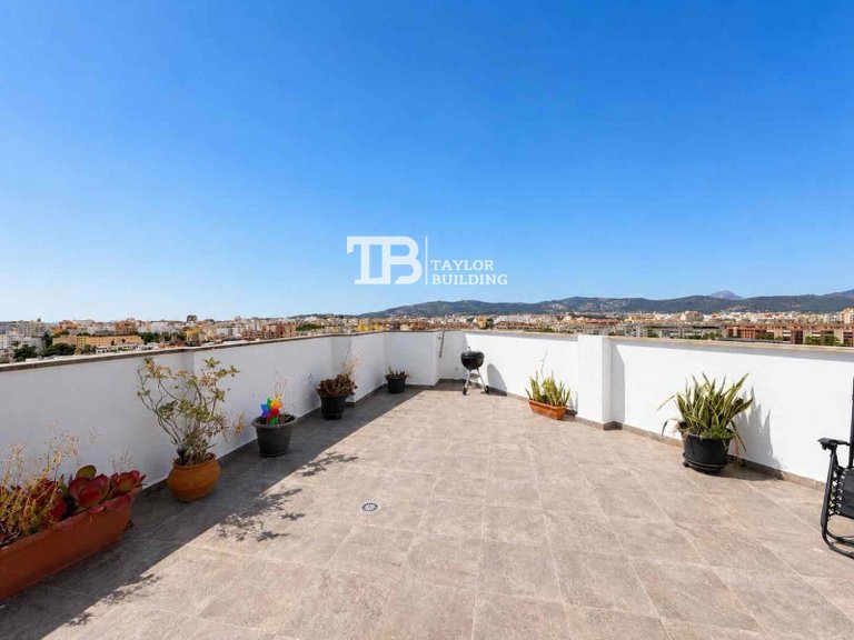 Penthouse for Sale in Maria Aurelia Campany, Palma De Mallorca 2