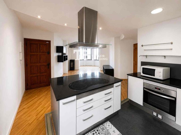Penthouse for Sale in Maria Aurelia Campany, Palma De Mallorca 9