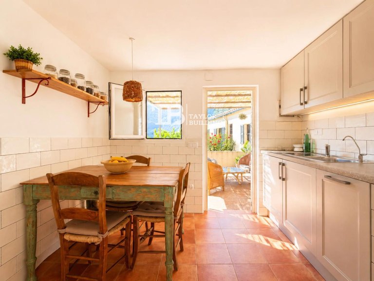 Villa for Sale in Oriente, Bunyola 13