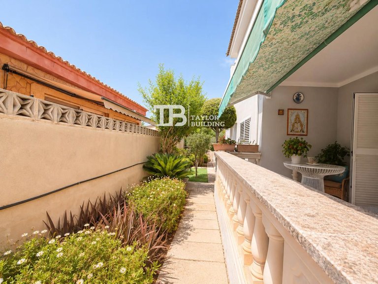 Villa for Sale in De los Geranis, Palmanyola 10