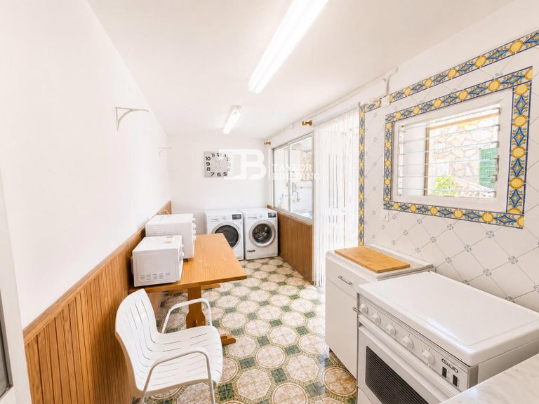 Town House for Sale in Del Hort de los Puputs, Palma De Mallorca 11