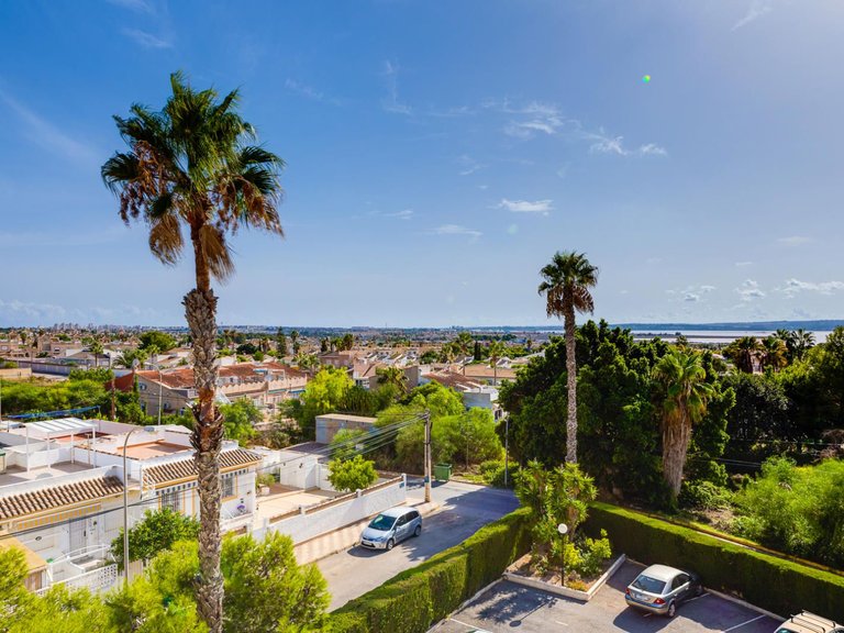 Apartment for Sale in Torrevieja, Alicante 4