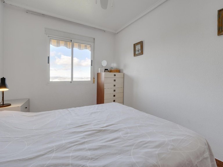 Apartment for Sale in Torrevieja, Alicante 15