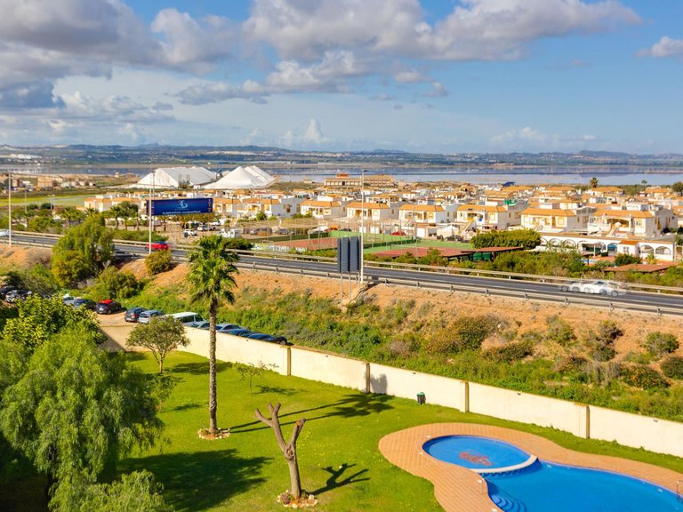Apartment for Sale in Torrevieja, Alicante 26