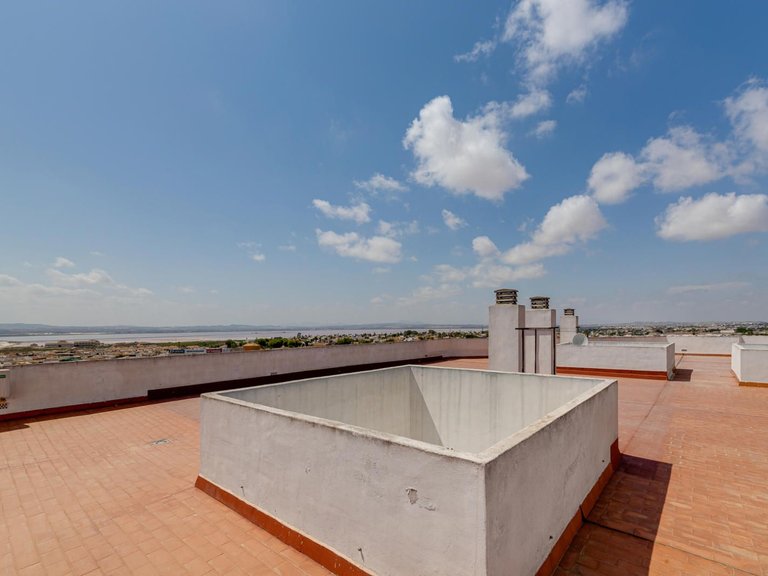 Apartment for Sale in Torrevieja, Alicante 42