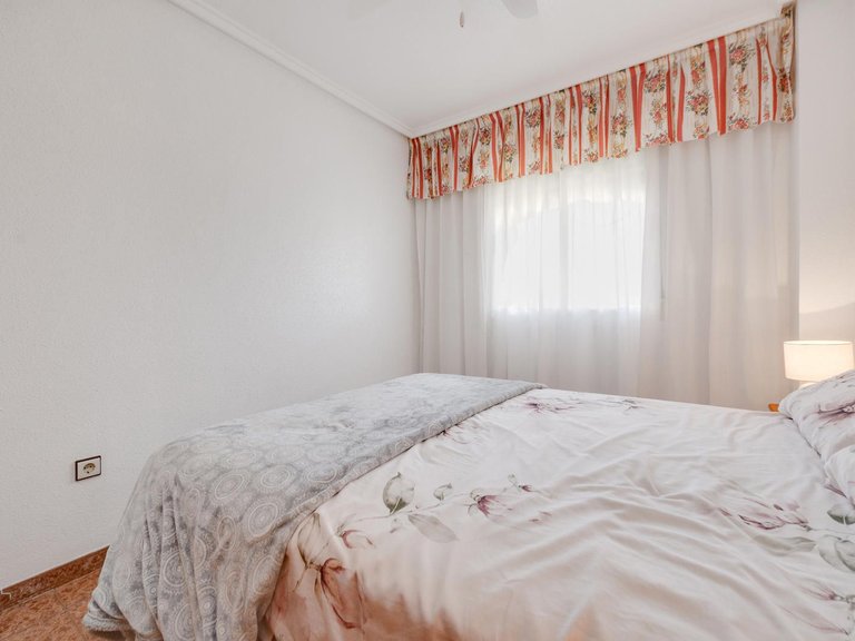 Apartment for Sale in Torrevieja, Alicante 8