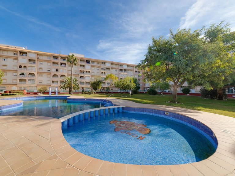 Apartment for Sale in Torrevieja, Alicante 44