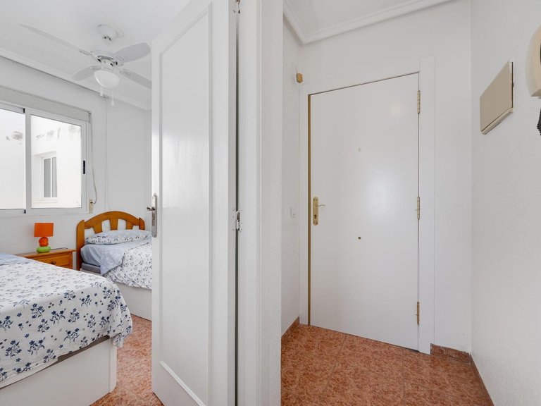 Apartment for Sale in Torrevieja, Alicante 10