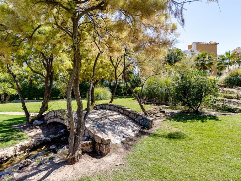 Apartment for Sale in Torrevieja, Alicante 48