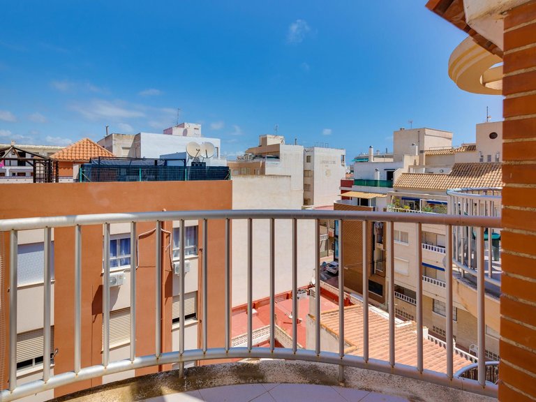 Penthouse for Sale in Torrevieja, Alicante 14