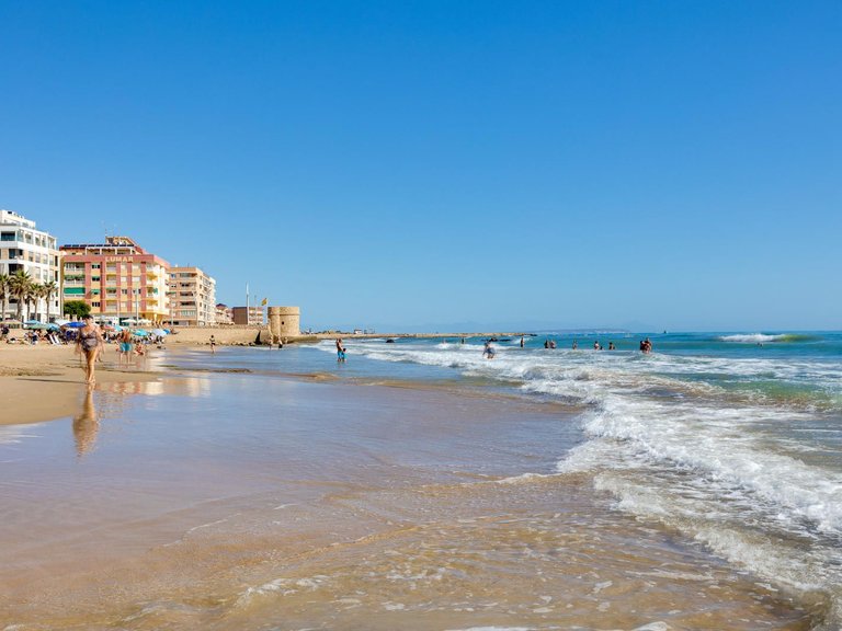 Penthouse for Sale in Torrevieja, Alicante 25