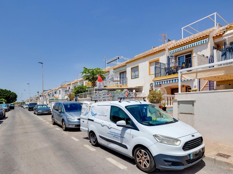 Apartment for Sale in Torrevieja, Alicante 7